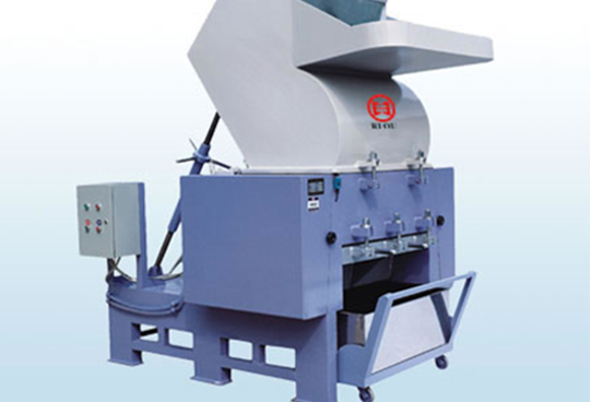 粉碎机系统的维护保养